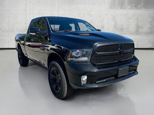 2017 RAM 1500 Night Quad Cab 4x4 6'4' Box