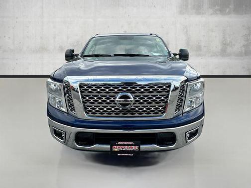 2018 Nissan Titan SV