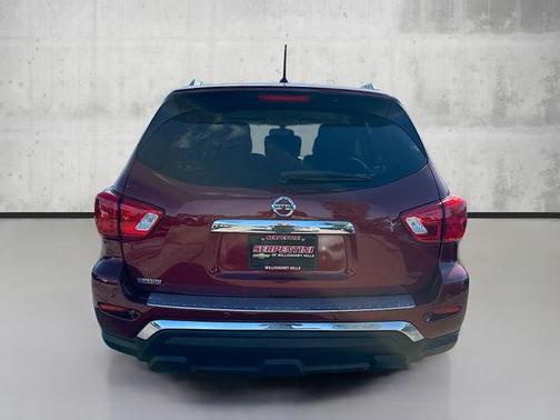 2018 Nissan Pathfinder SV