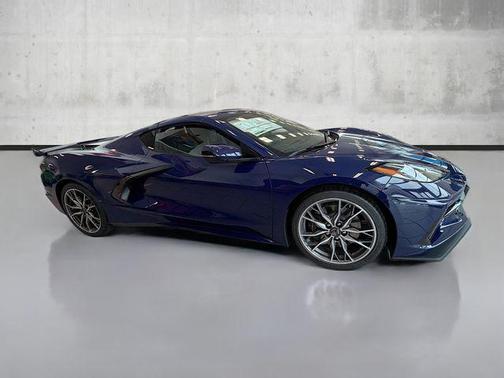 2026 Chevrolet Corvette Stingray w/2LT