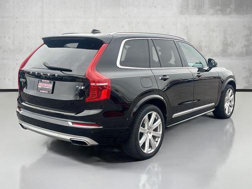 2019 Volvo XC90 T6 Inscription