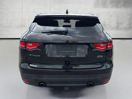 2018 Jaguar F-PACE 25t Premium