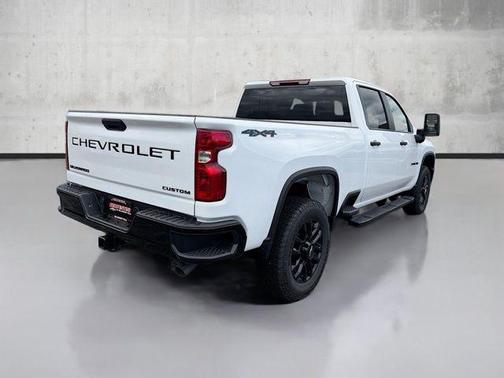 2026 Chevrolet Silverado 2500 Custom