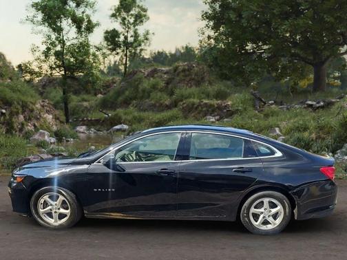 2017 Chevrolet Malibu 1LS