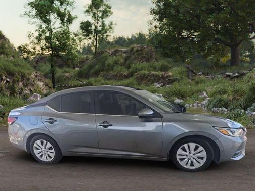 2022 Nissan Sentra S