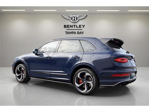 2023 Bentley Bentayga Azure V8