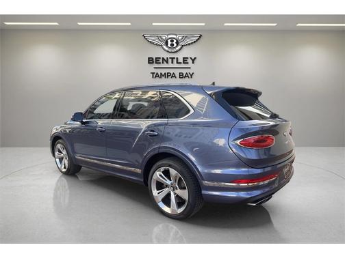 2023 Bentley Bentayga Azure V8