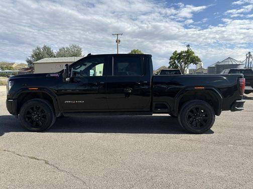 2024 GMC Sierra 3500 AT4