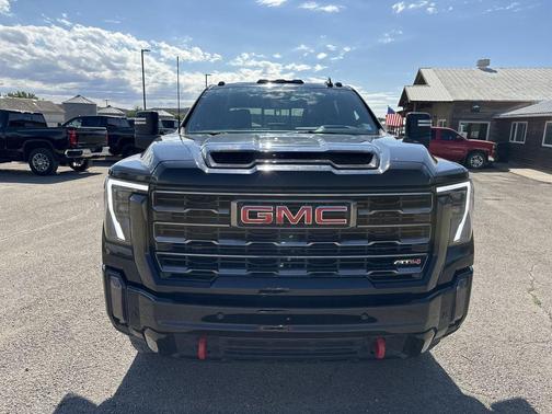 2024 GMC Sierra 3500 AT4
