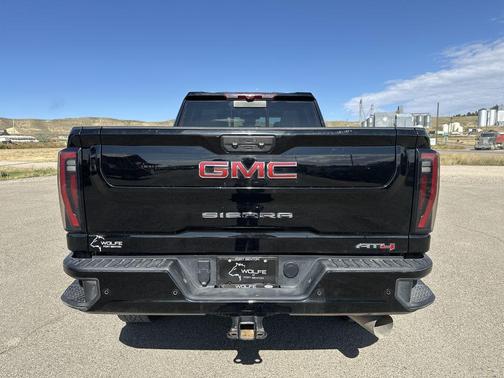 2024 GMC Sierra 3500 AT4