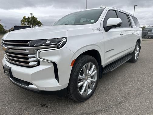 2024 Chevrolet Suburban 4WD High Country