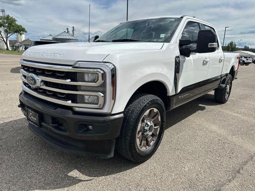 Star White Metallic Tri-Coat 2024 Ford F-250 King Ranch