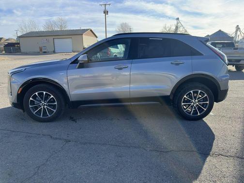 2024 Cadillac XT4 Sport