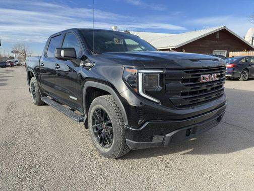 2025 GMC Sierra 1500 Elevation