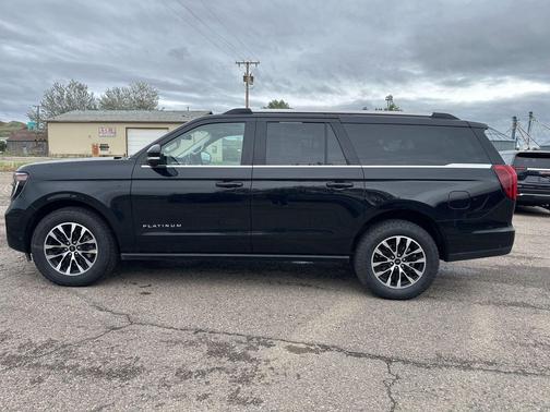 Black Metallic 2025 Ford Expedition Max Platinum