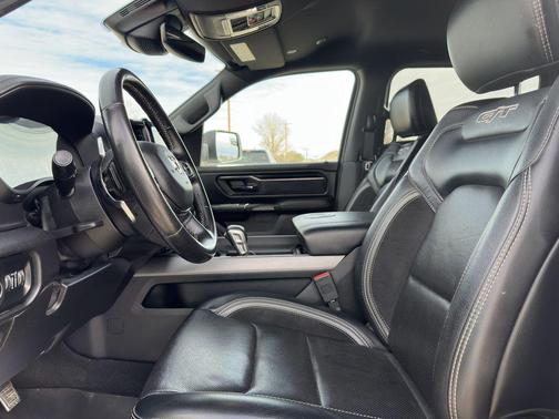 Bright White Clearcoat 2022 RAM 1500 Rebel