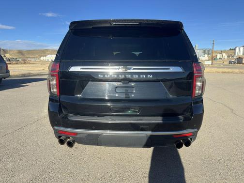 2024 Chevrolet Suburban High Country