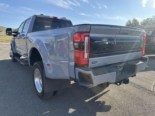 2025 Ford F-450 Platinum