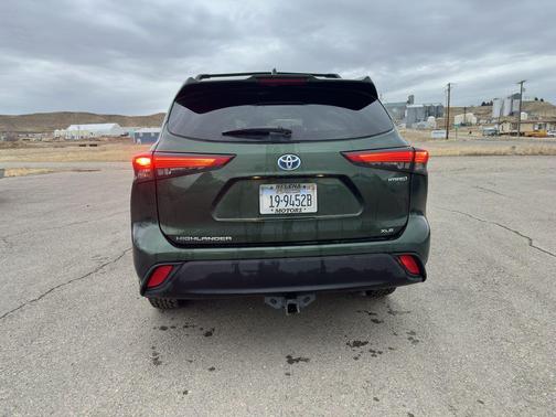 2023 Toyota Highlander Hybrid XLE