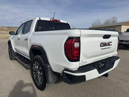 2024 GMC Canyon Denali
