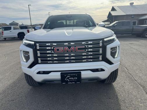 2024 GMC Canyon Denali
