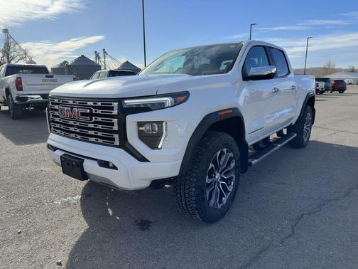 2024 GMC Canyon Denali