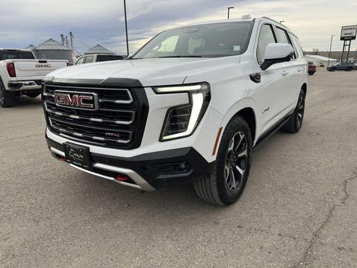 Summit White 2025 GMC Yukon AT4 4WD