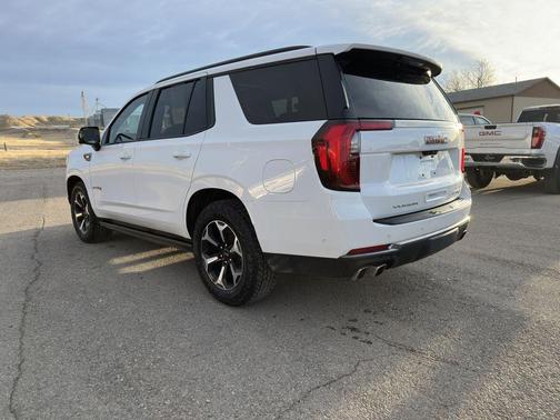 2025 GMC Yukon AT4 4WD