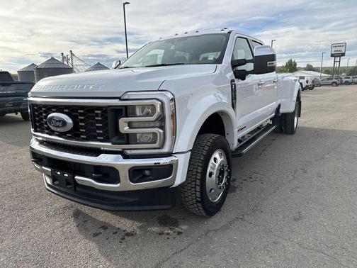 2026 Ford F-450 Lariat