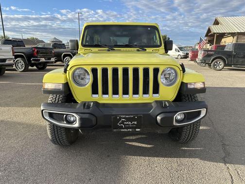 2023 Jeep Wrangler 4-Door Sahara