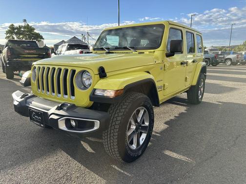 2023 Jeep Wrangler 4-Door Sahara
