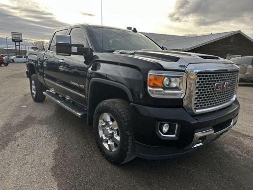 2017 GMC Sierra 3500 Denali