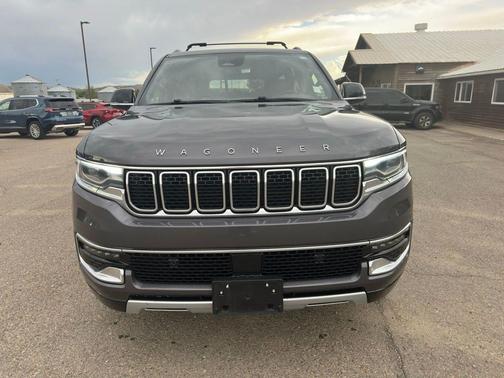Baltic Gray Metallic Clearcoat 2023 Jeep Wagoneer L Series II 4x4