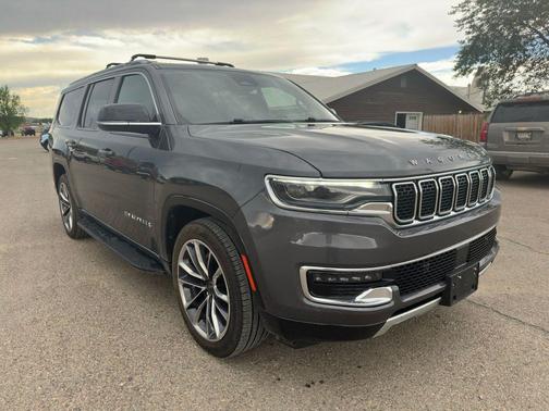 Baltic Gray Metallic Clearcoat 2023 Jeep Wagoneer L Series II 4x4