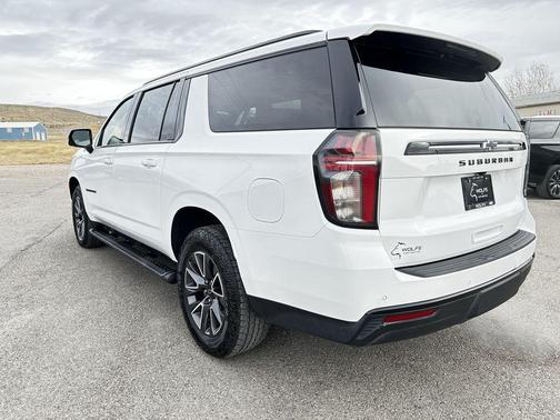 2024 Chevrolet Suburban 4WD Z71