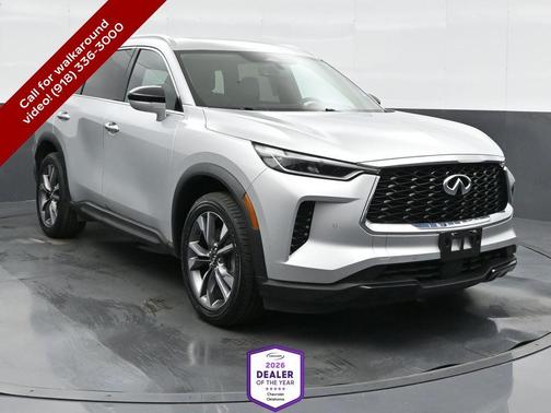 Silver 2023 INFINITI QX60 Luxe