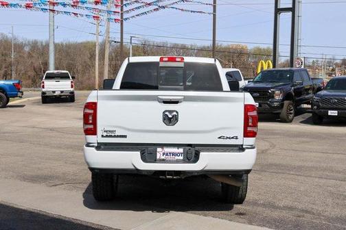 2024 RAM 2500 Laramie Crew Cab 4x4 6'4' Box