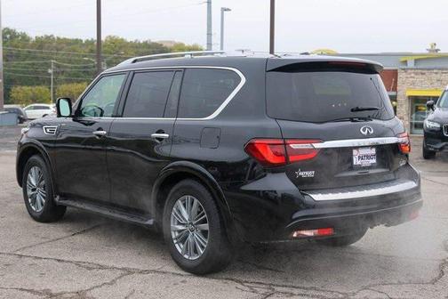 2023 INFINITI QX80 Luxe