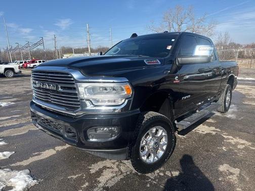 2024 RAM 2500 Laramie Crew Cab 4x4 6'4' Box