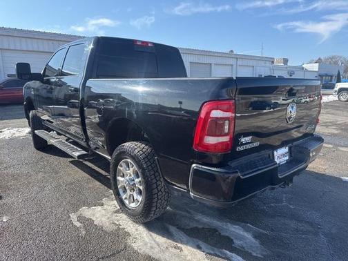 2024 RAM 2500 Laramie Crew Cab 4x4 6'4' Box