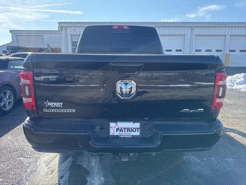 2024 RAM 2500 Laramie Crew Cab 4x4 6'4' Box