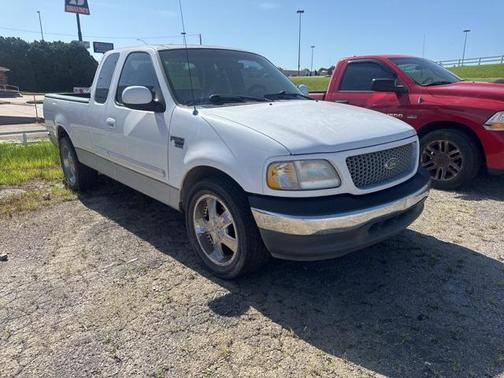 1999 Ford F-150 XLT