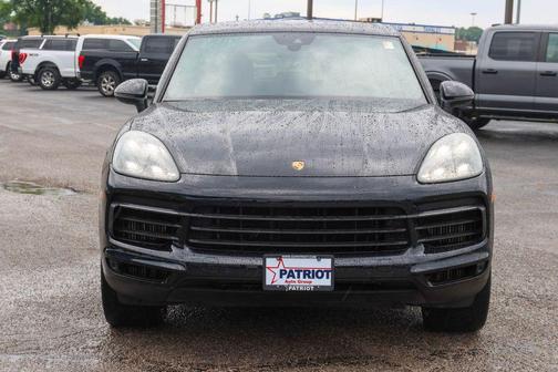 Jet Black Metallic 2019 Porsche Cayenne S