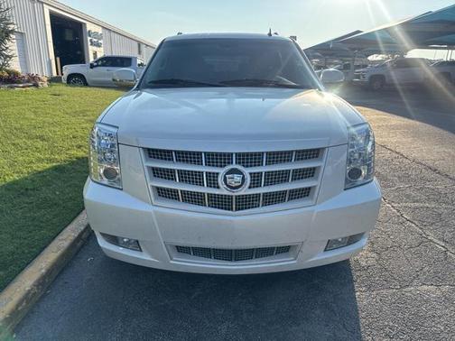 2020 Cadillac Escalade ESV Luxury