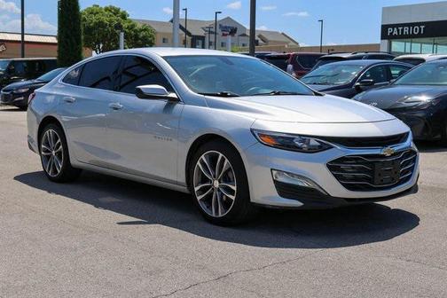 2022 Chevrolet Malibu FWD LT