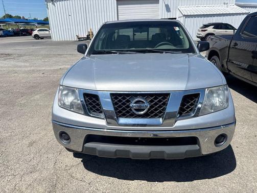 Silver Lightning Metallic 2009 Nissan Frontier SE King Cab