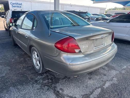 2003 Ford Taurus SES