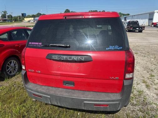 2004 Saturn Vue Base