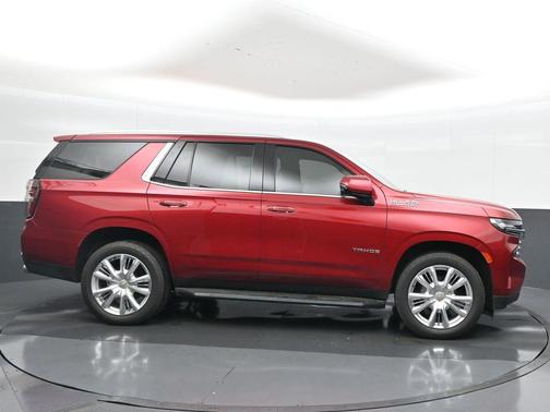 2022 Chevrolet Tahoe 4WD High Country