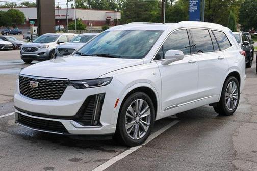 2023 Cadillac XT6 Premium Luxury FWD